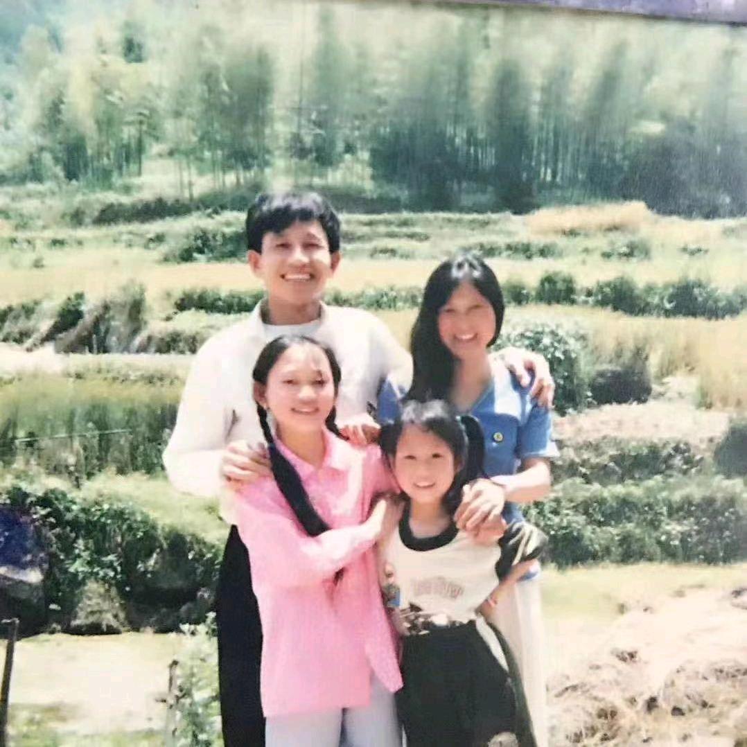 努力的老妈妈