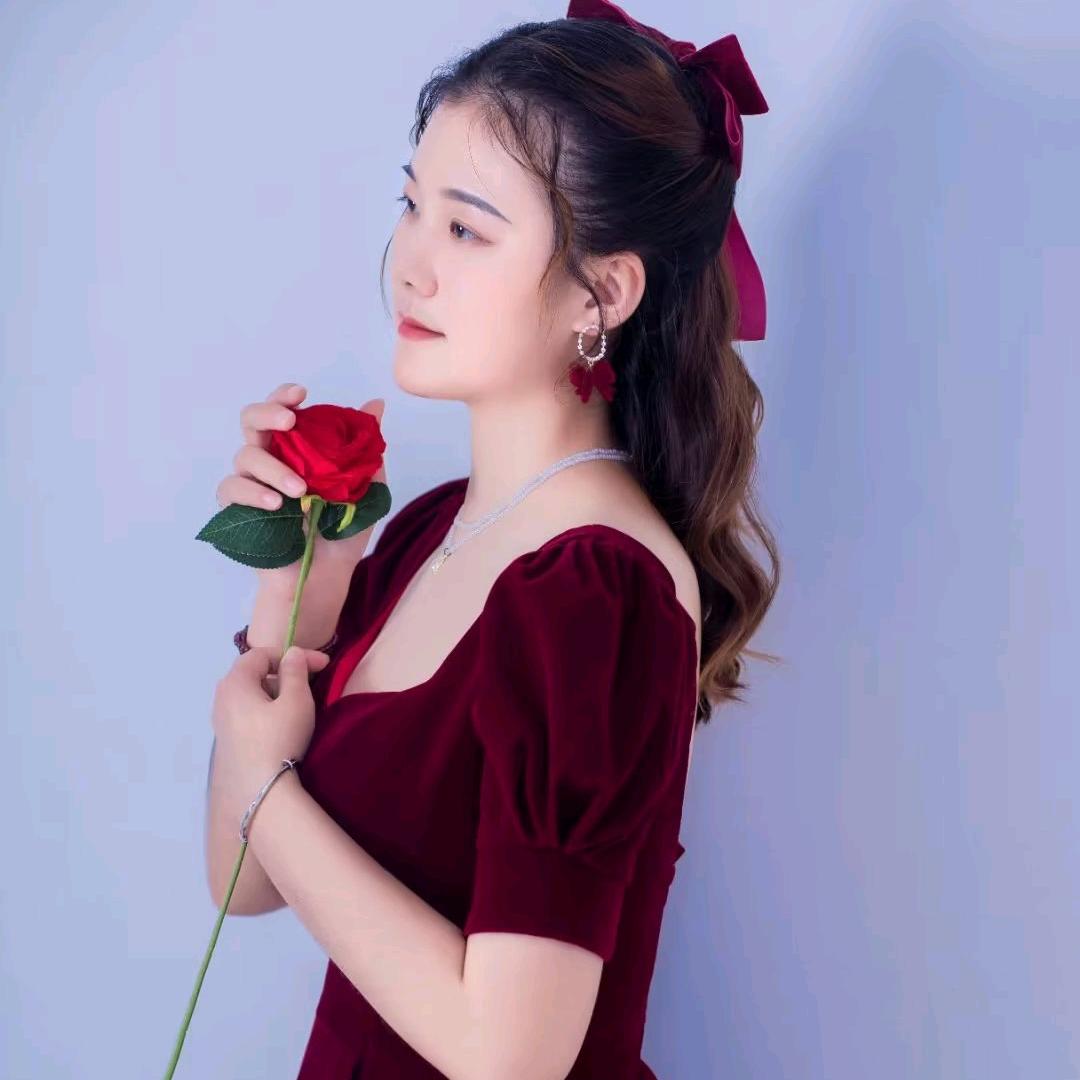 是多多吖