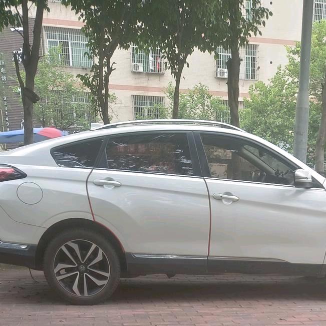 小明