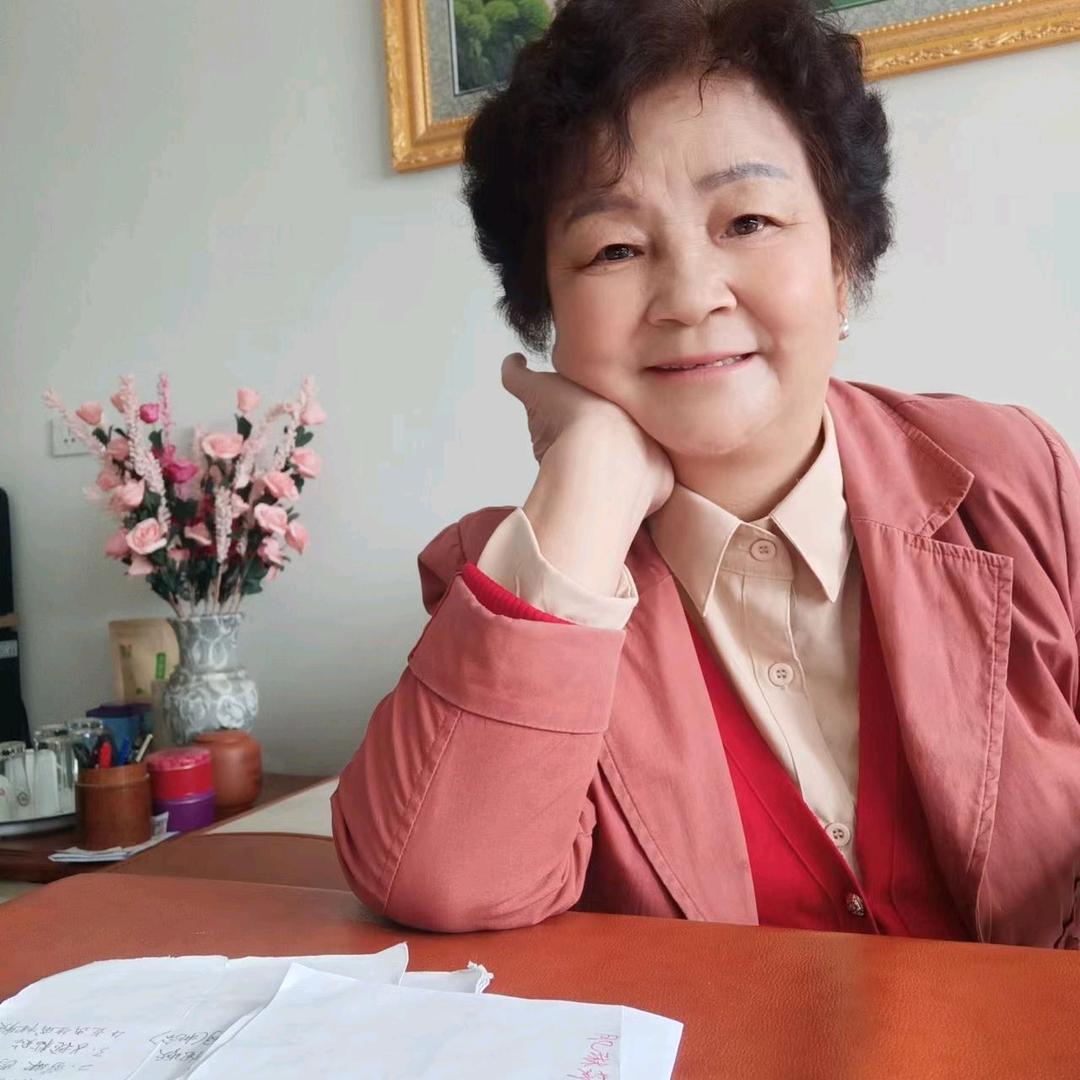 小琼百货小屋