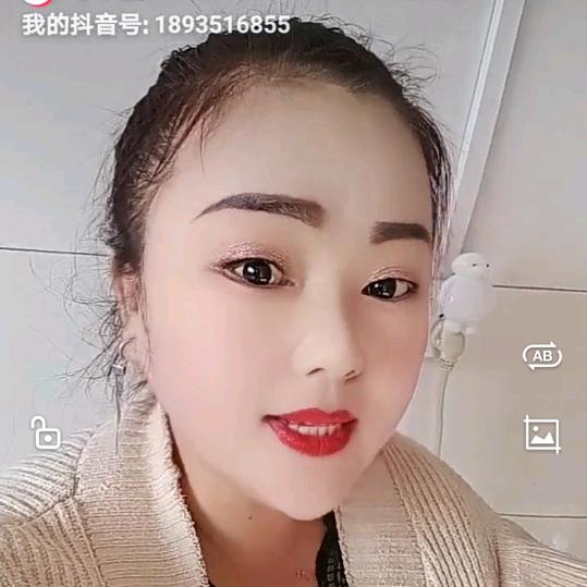 平凡的女人🌹👨‍❤️‍💋‍👨💋