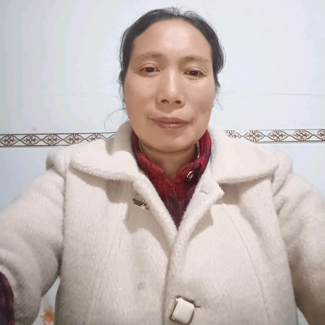 👩