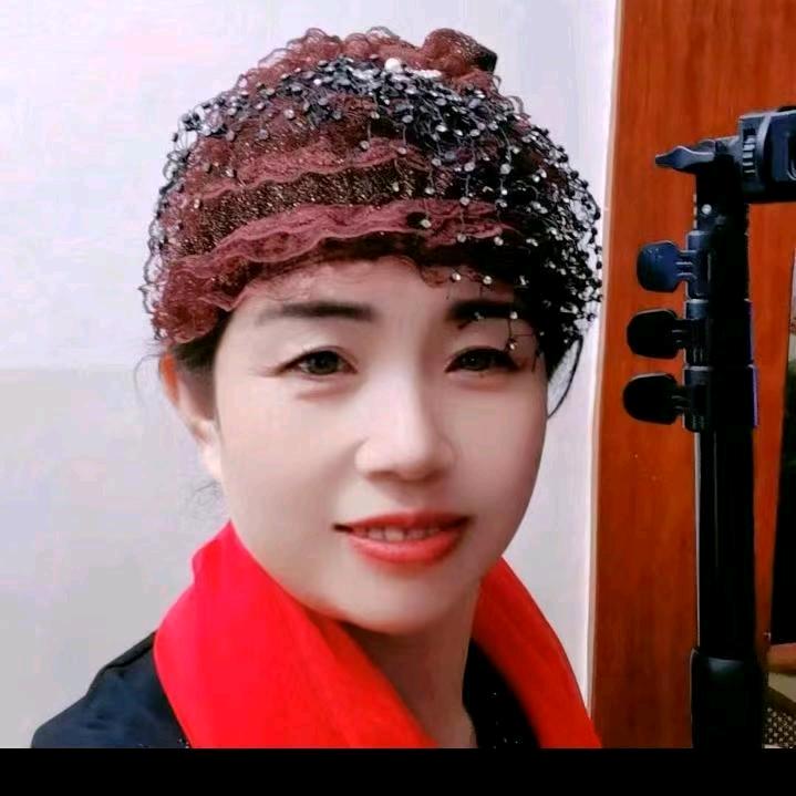 张姐户外走播