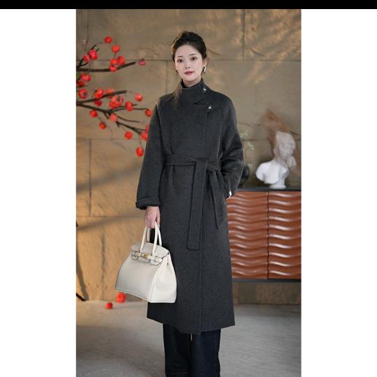 简译女装店