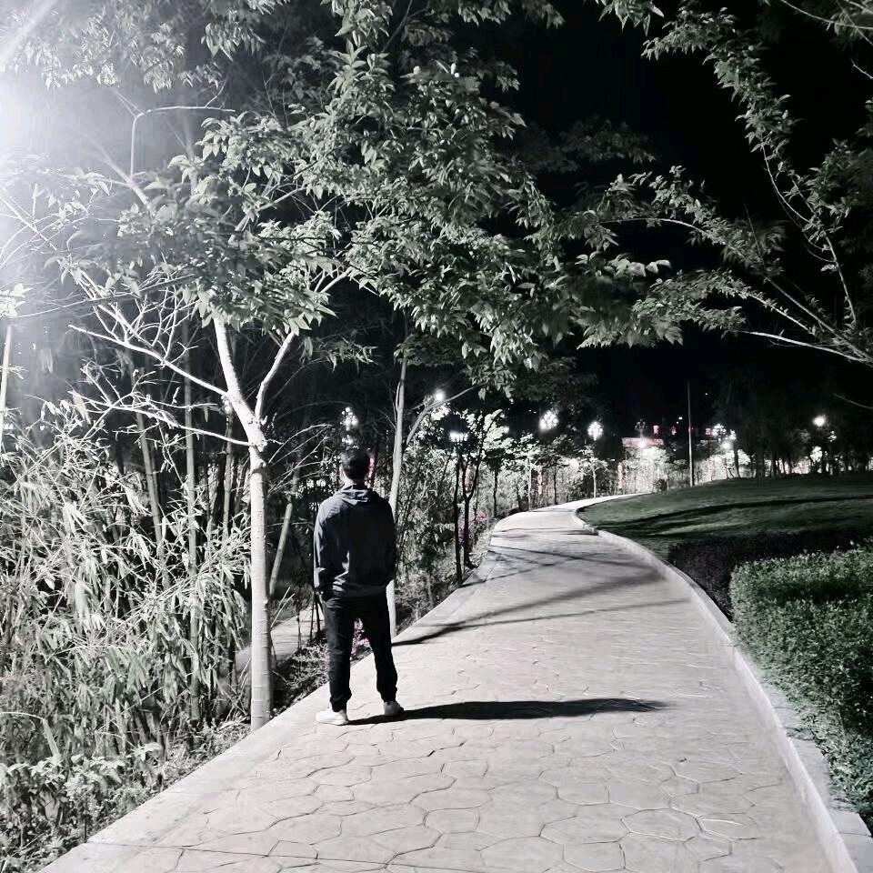 小贾，【不忘初心】