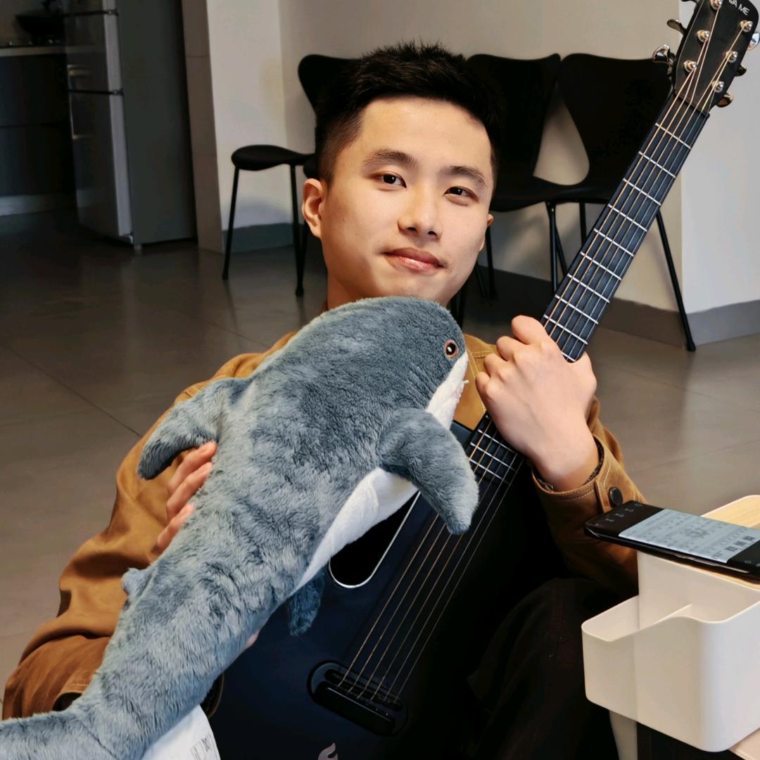 爱唱歌的小法师