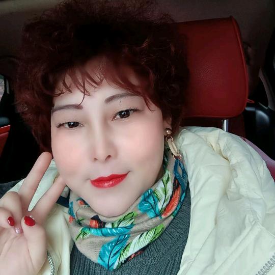 无依无靠的女人。
