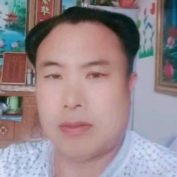 田小宝，