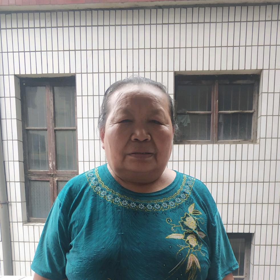 邓大姐   上午9点5分直播