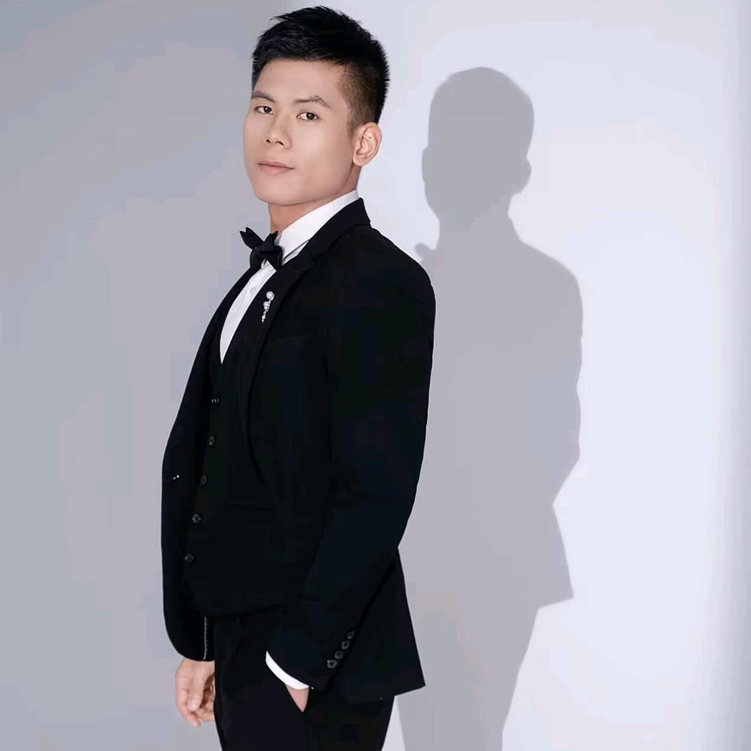 AI潮流 阿康经理