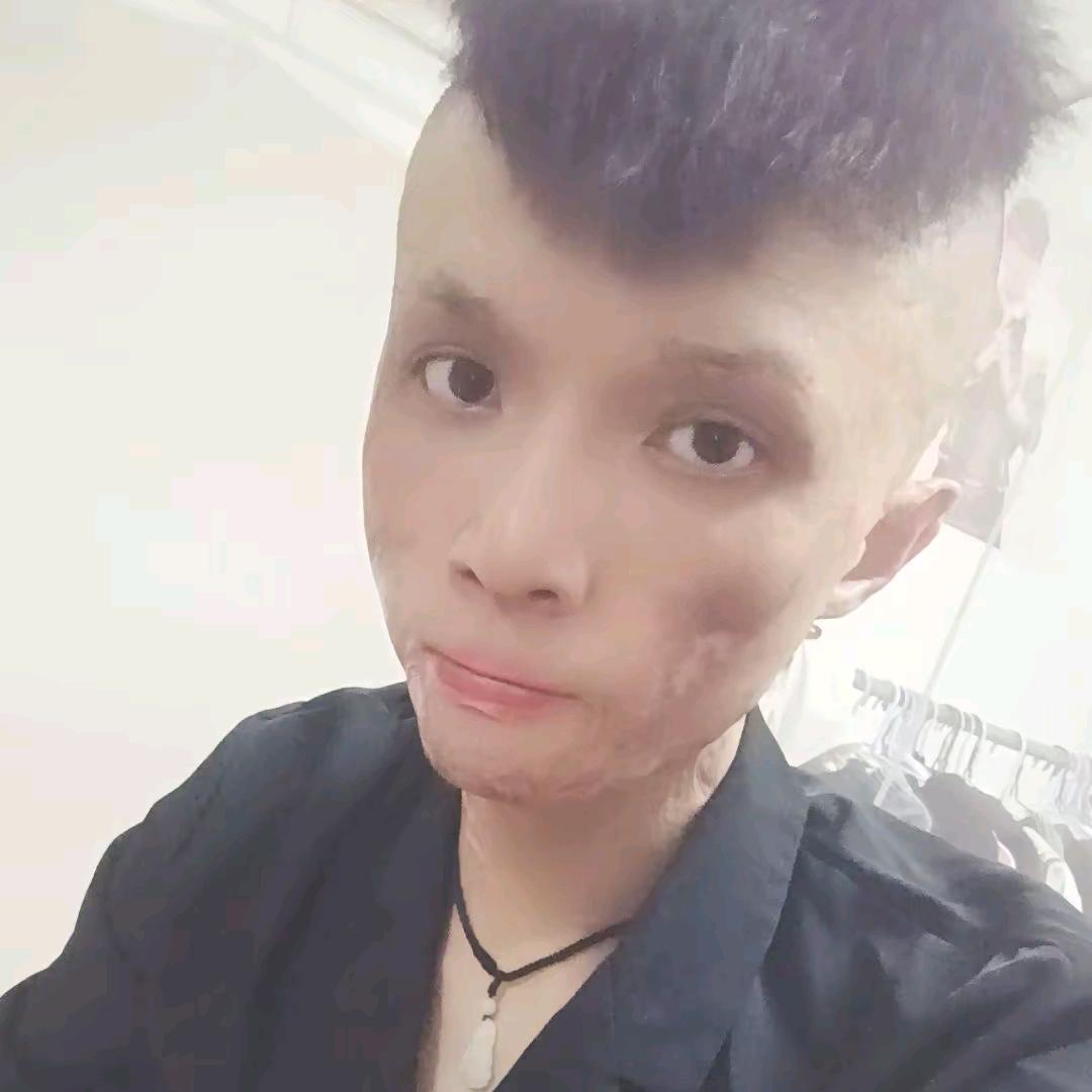 大   碌     七