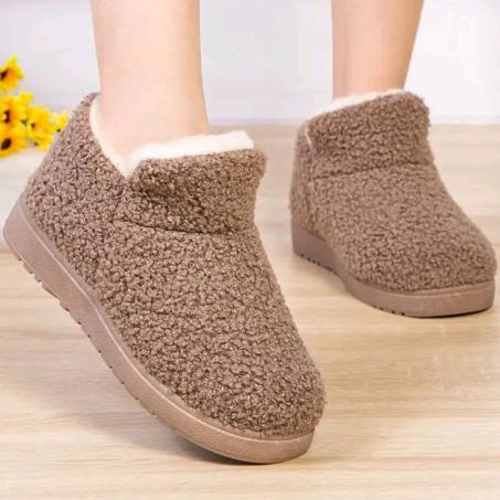 莺恰恰女鞋工厂