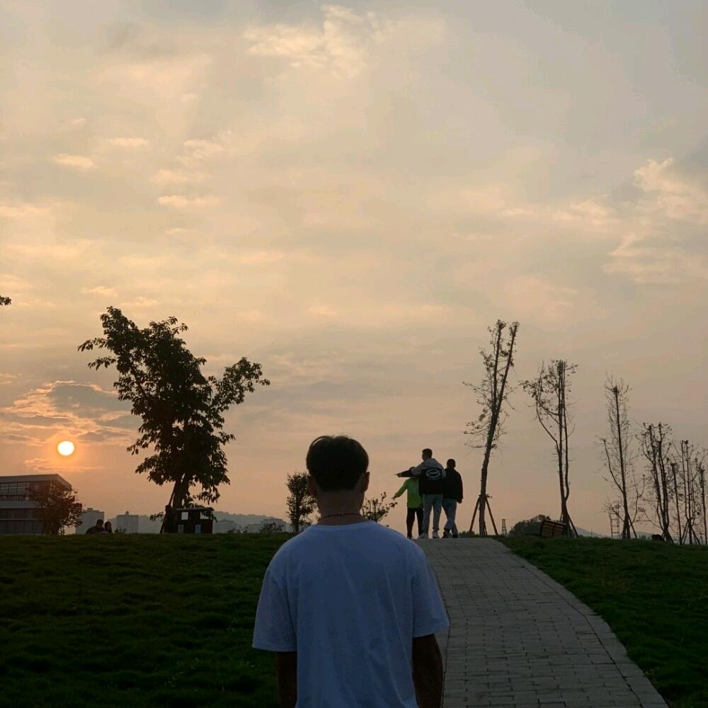 保持初心，勿忘历史