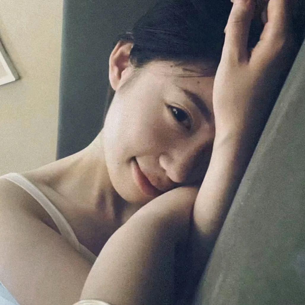 他总把我当小孩