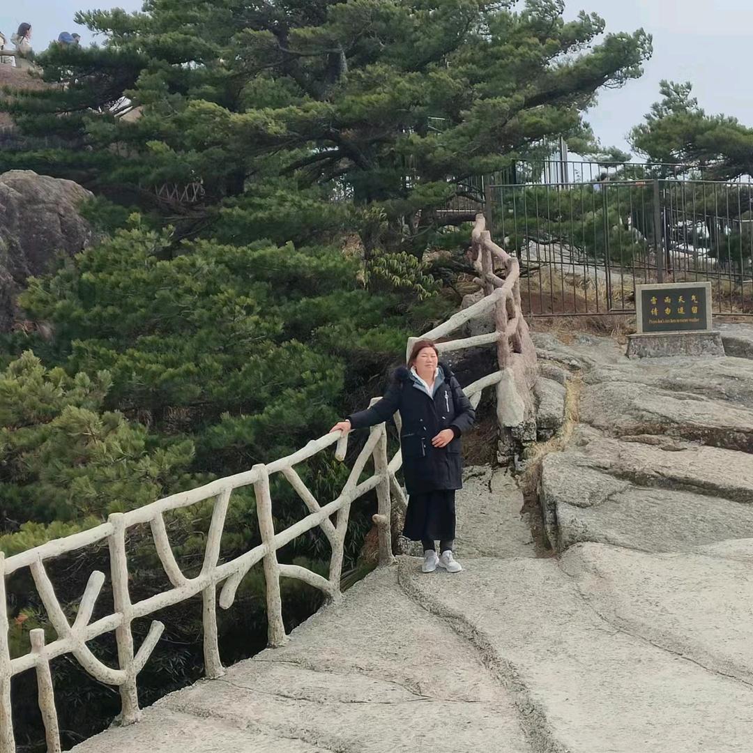 王素贞
