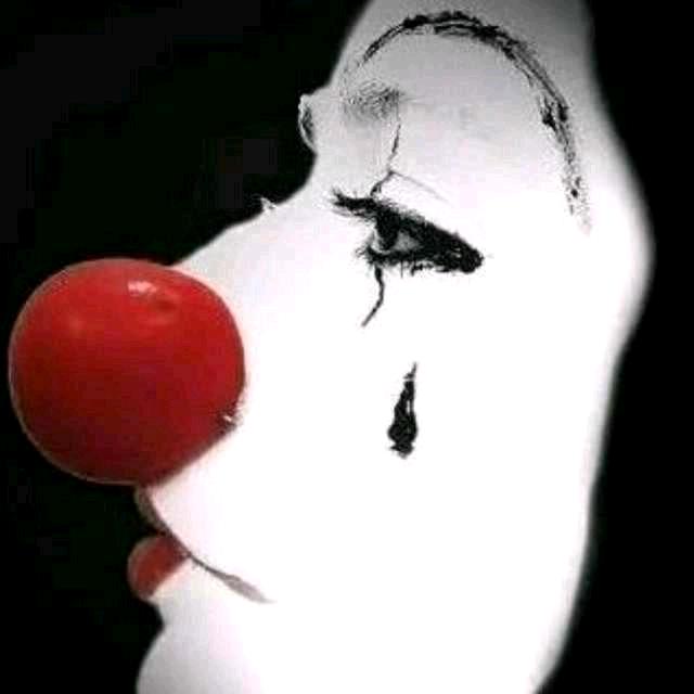 人丑嘴不甜长的磕碜还没钱