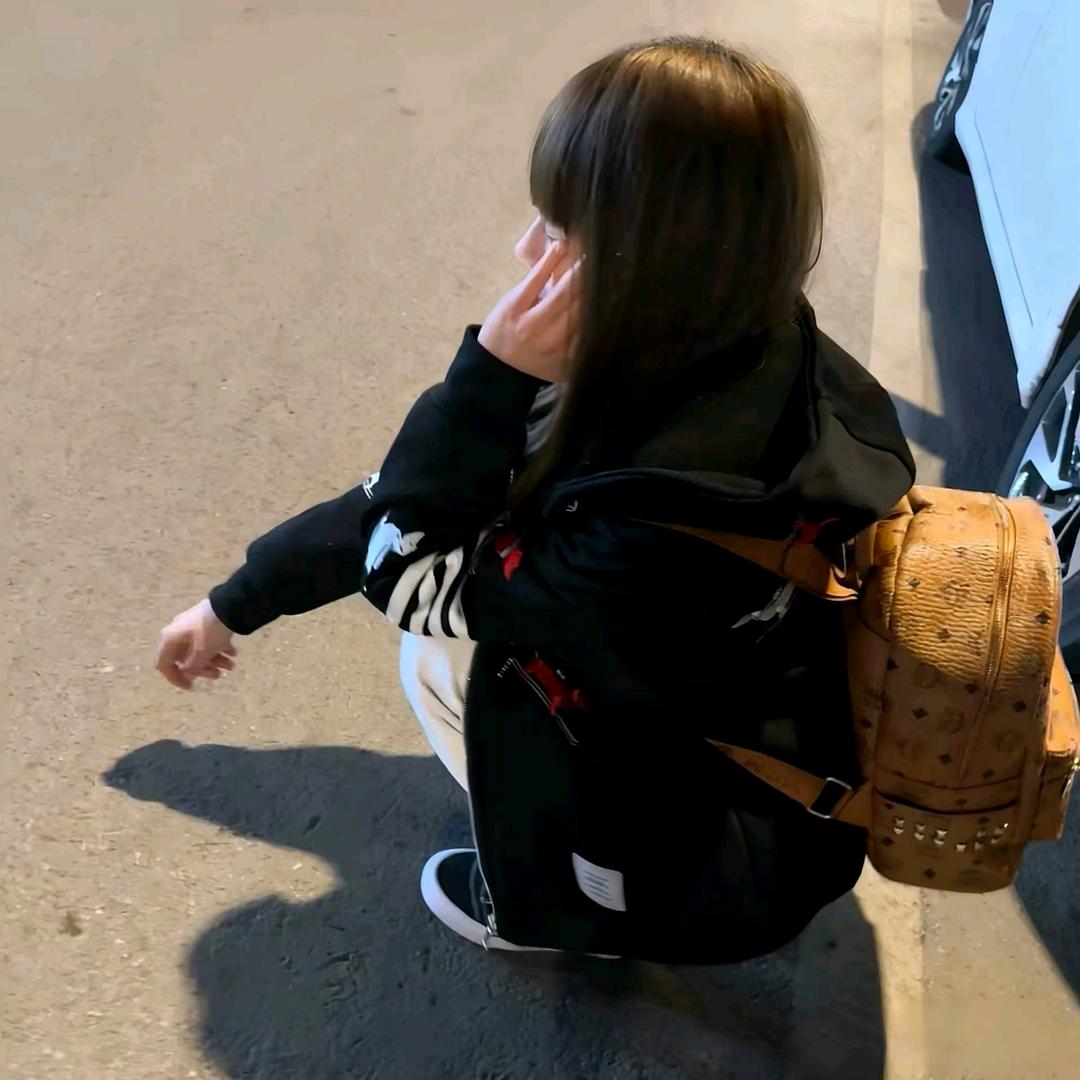 千金不千金、^头像