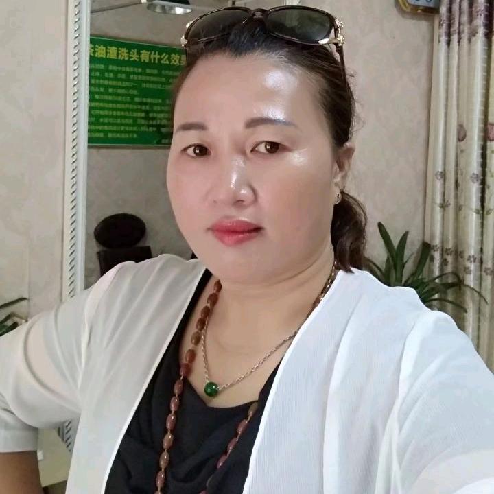 傻大姐