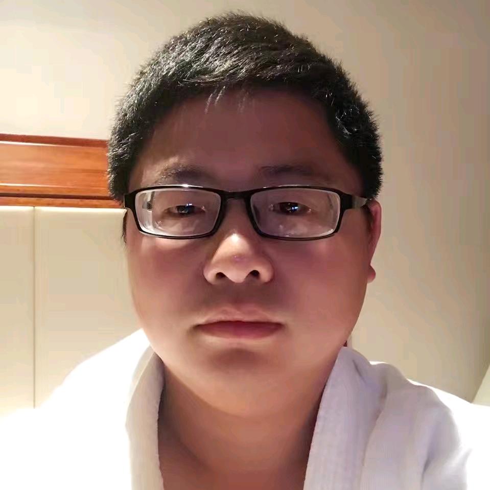 一枚变老的小鲜肉