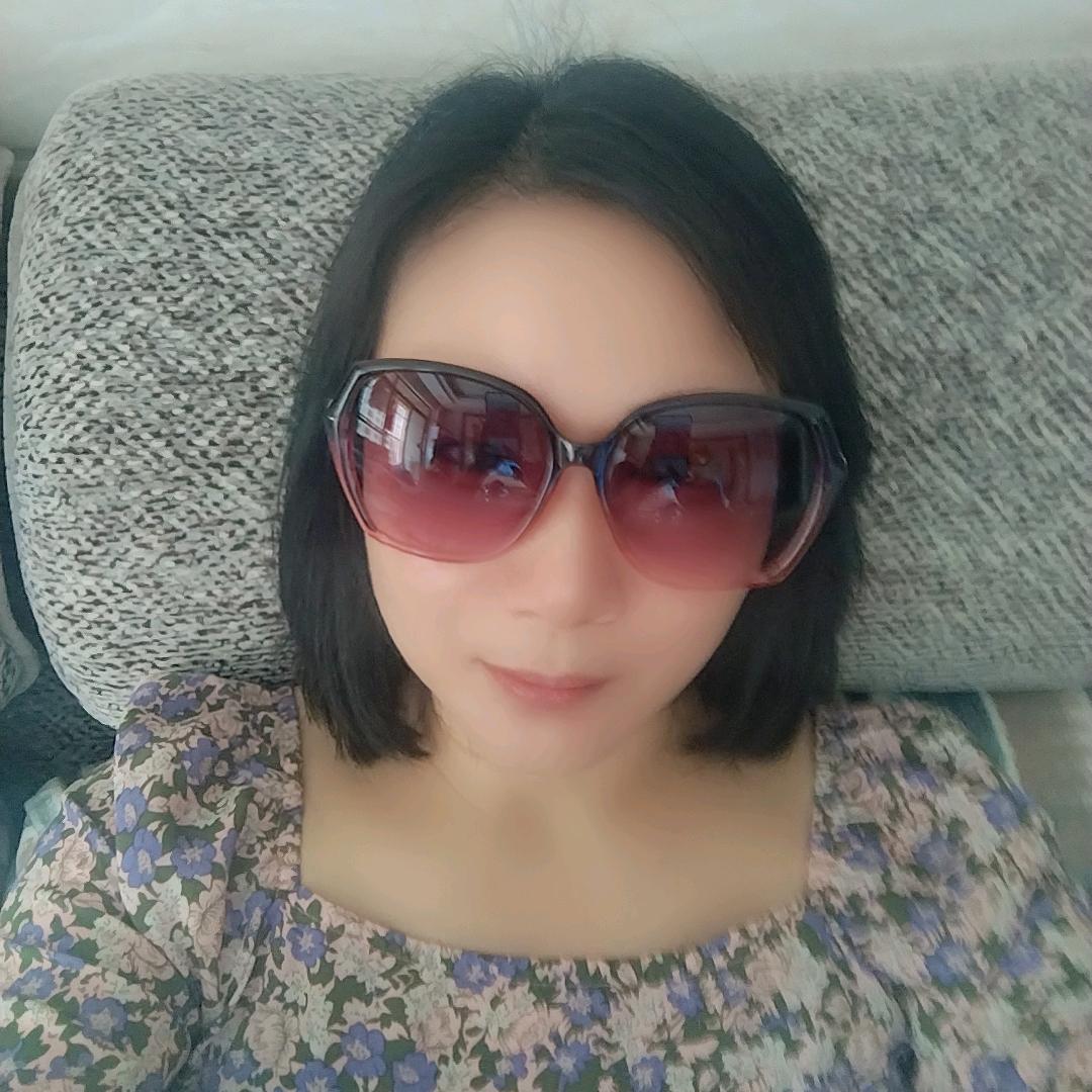 蒋瑶爱唱歌