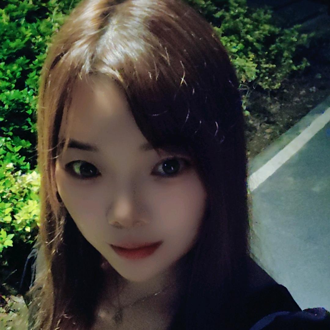 祁╯﹏╰💘