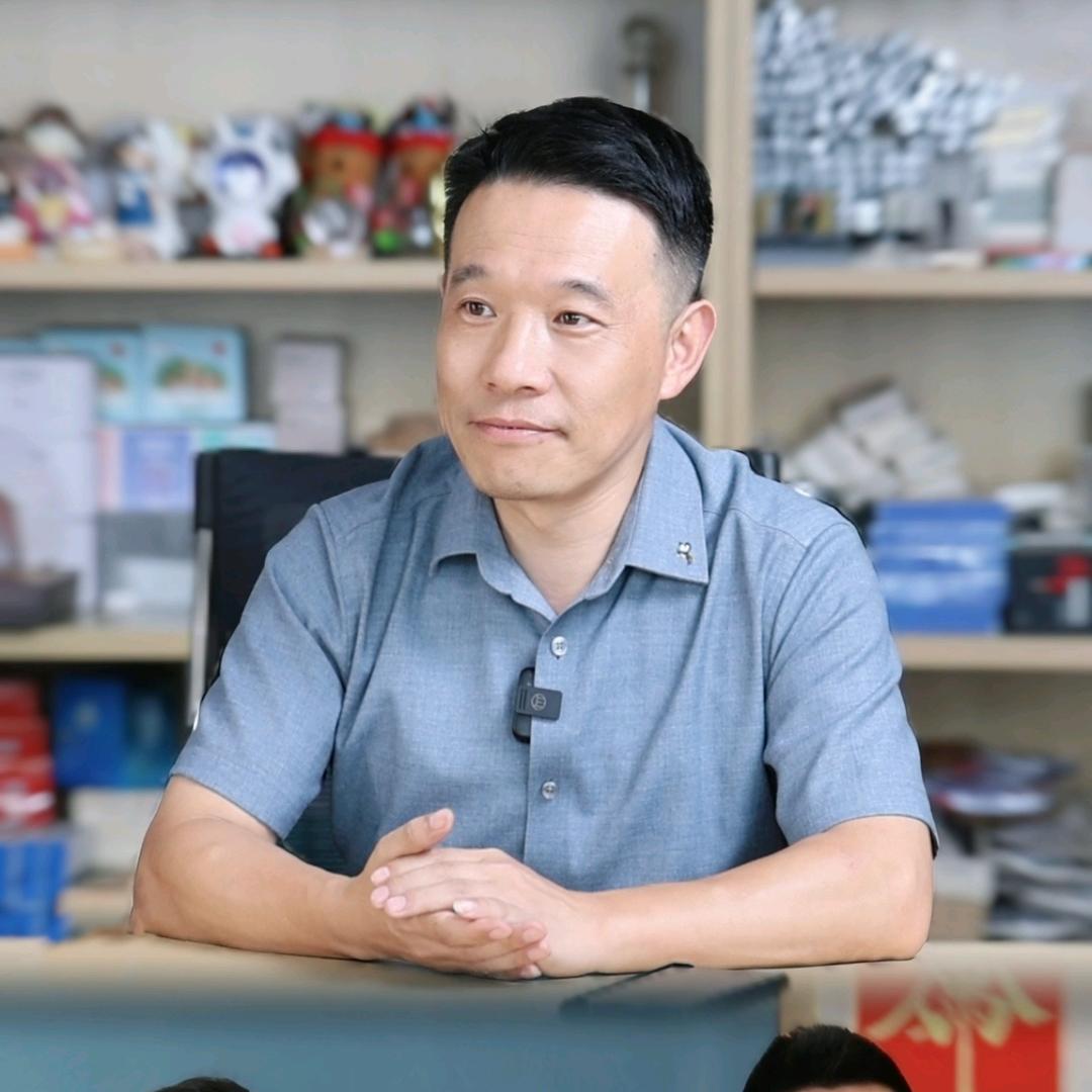青岛陈老师