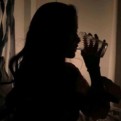 懒 Yᴗan·ᰔᩚ、