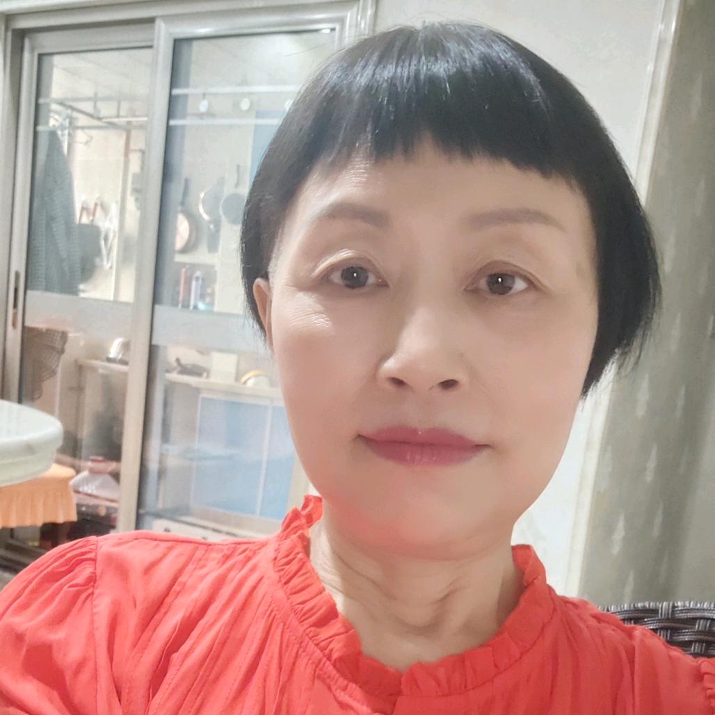 梁红