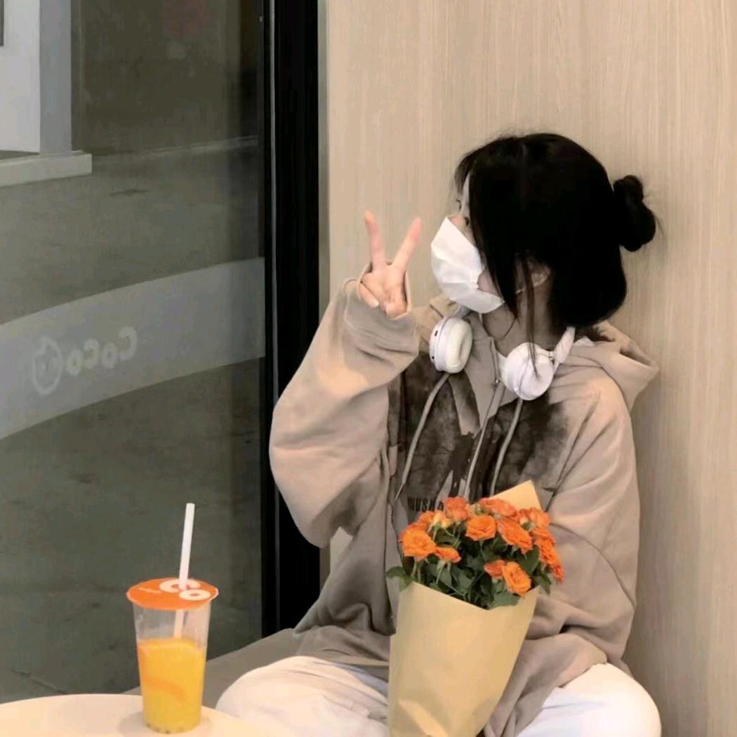 美甲小朵
