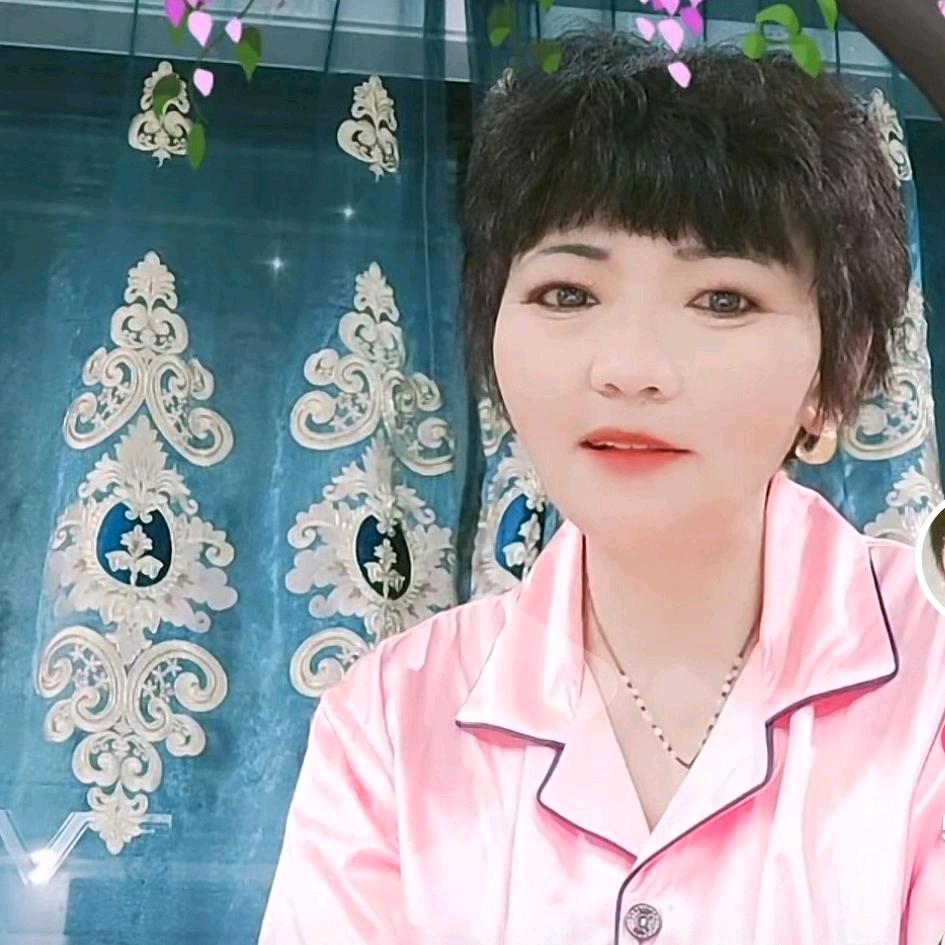 爱芹🌹💐🌲