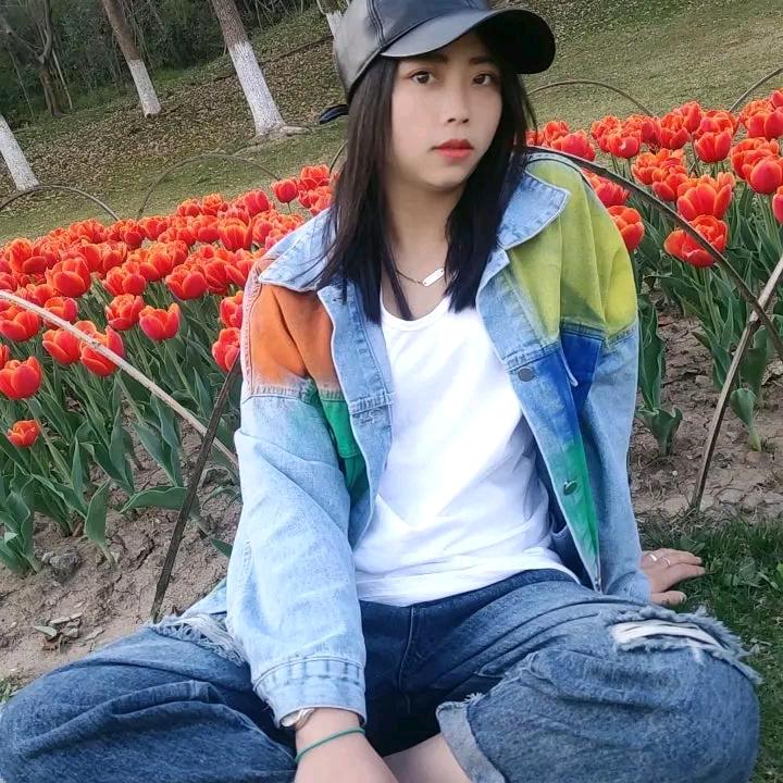 连微笑😊都带有难过😔和伤心