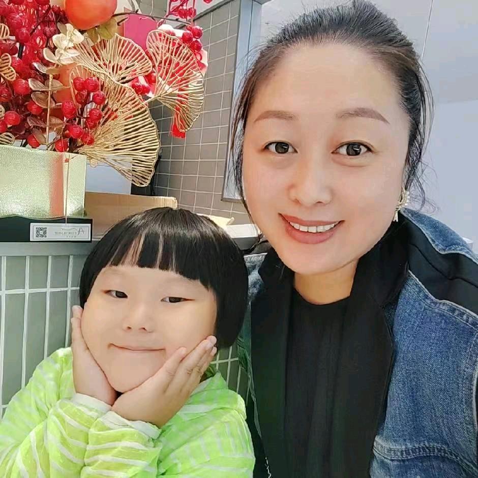 嫩江 泥娃娃泥巴主题馆