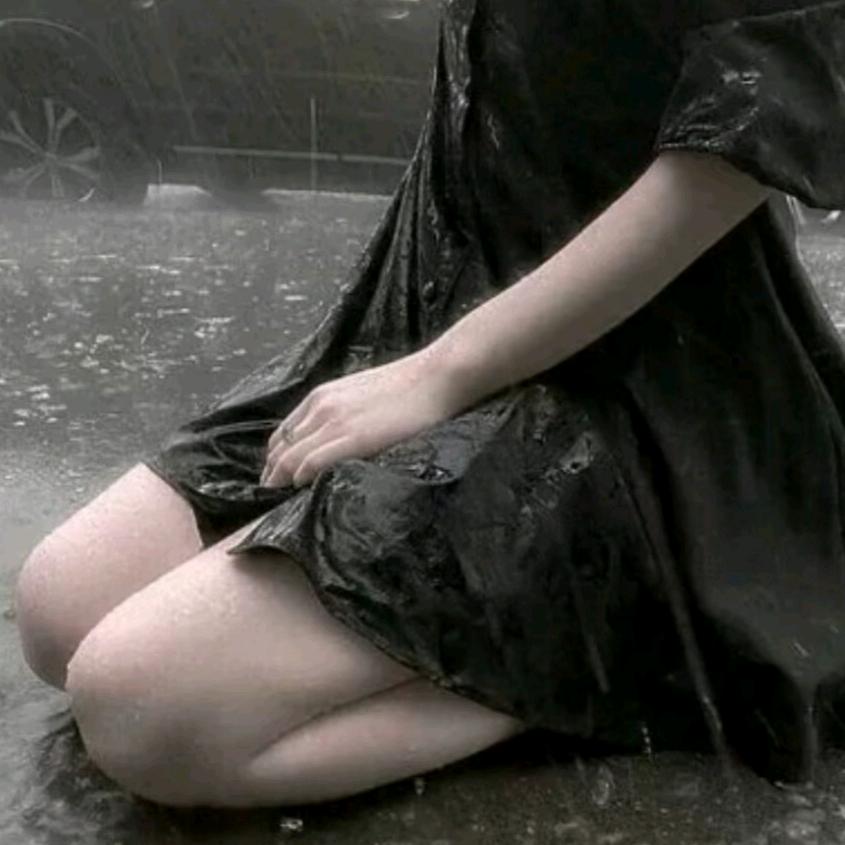 🕊꧔ꦿ执念এ。