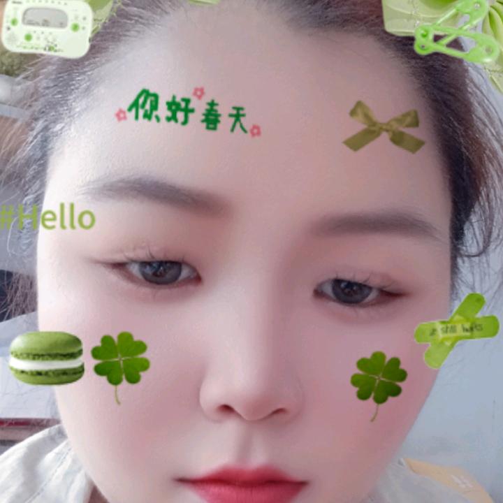 @伍月