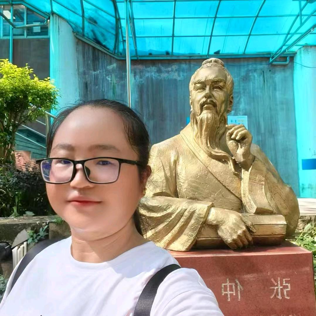 代龙巧