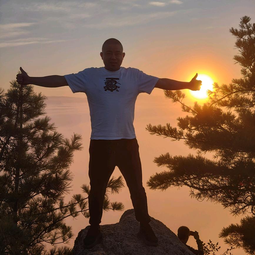 长白山下小熊猫