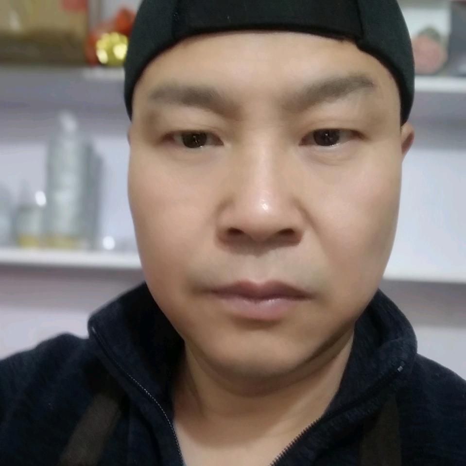 老杨的脊梁骨。