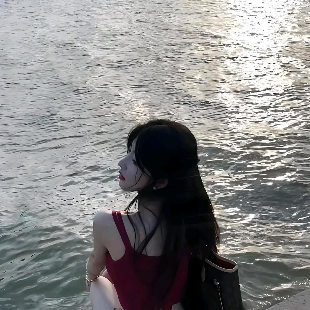 依墨短剧