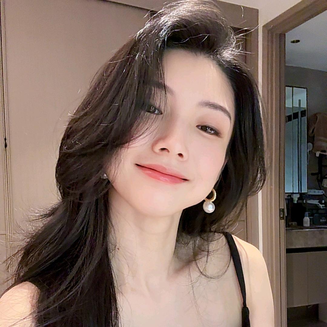 深圳南油西西高端定制（爆款穿搭）