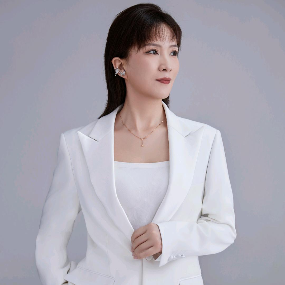 石娜