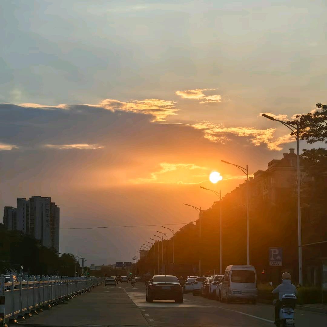 霄宇