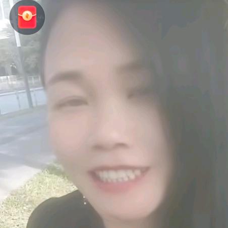 扫大街阿姨