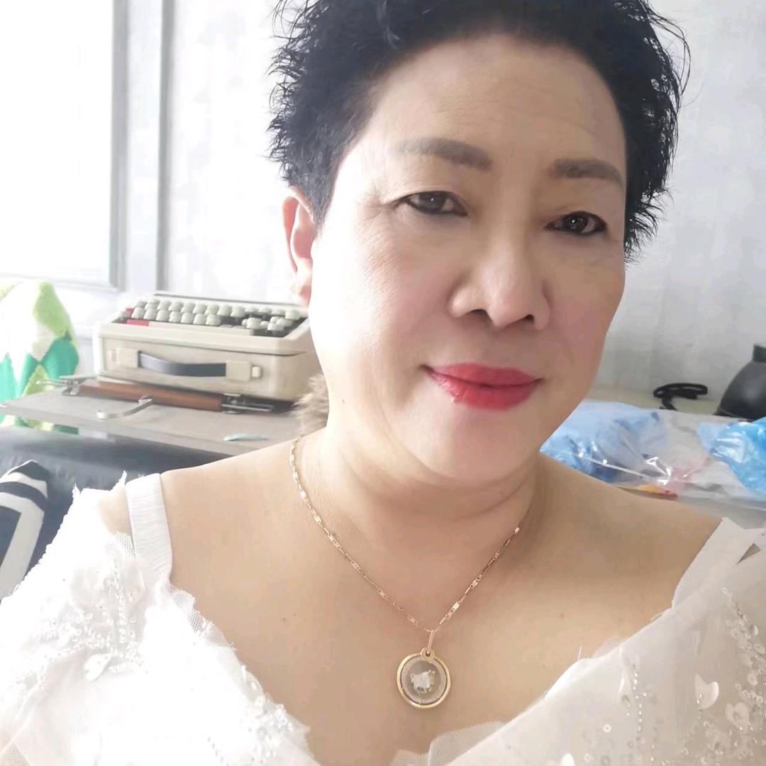 兮玥姐