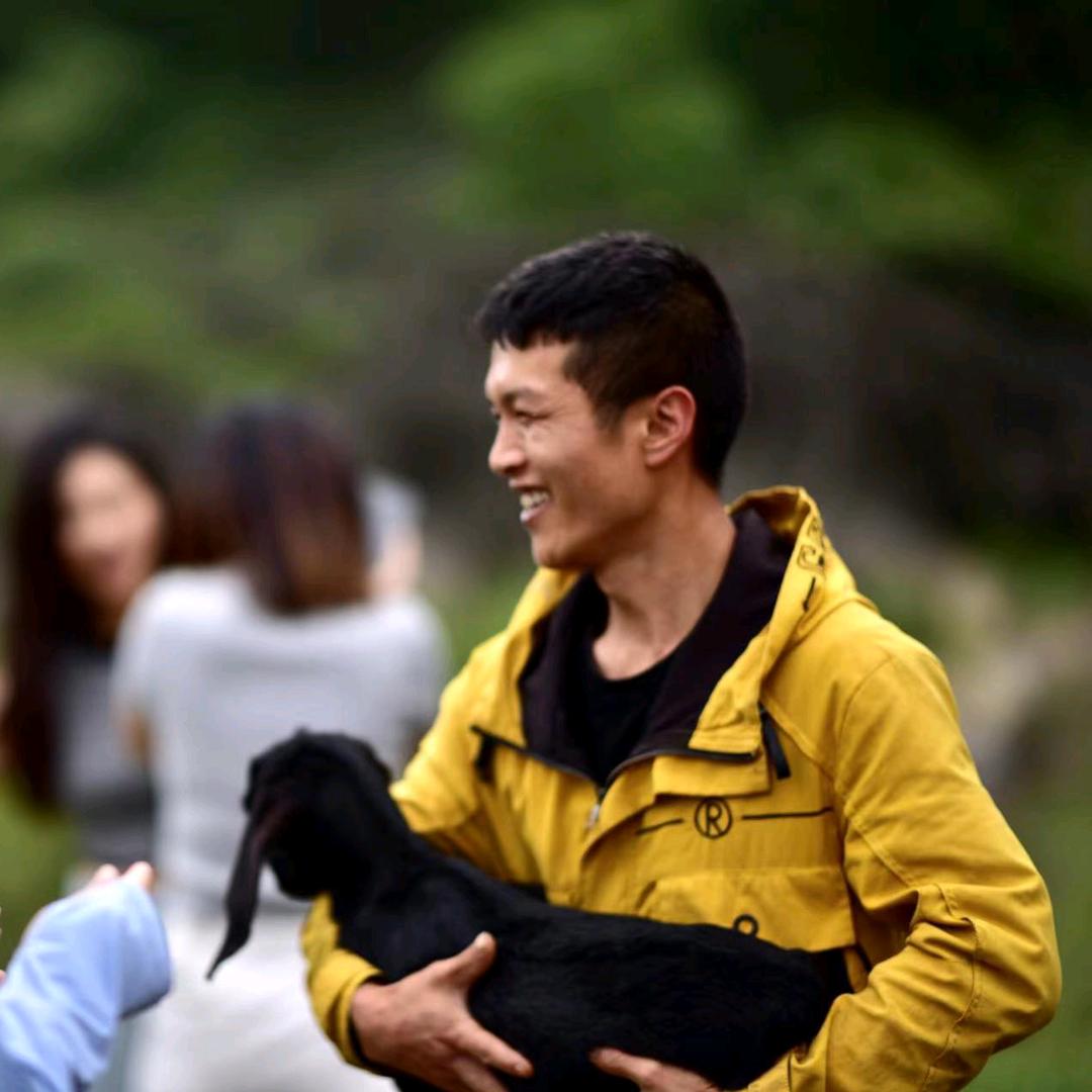 隔壁老王在放羊