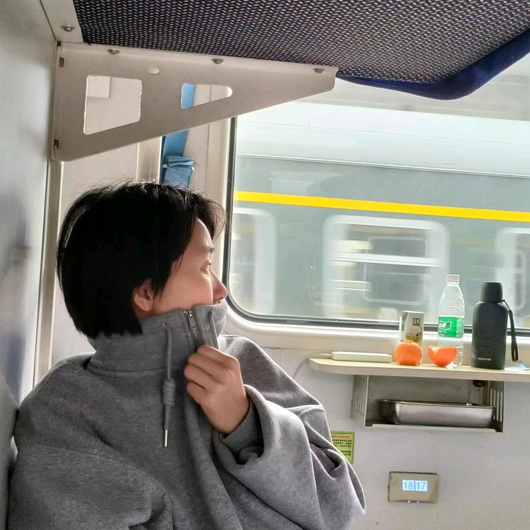 喝可乐的牛