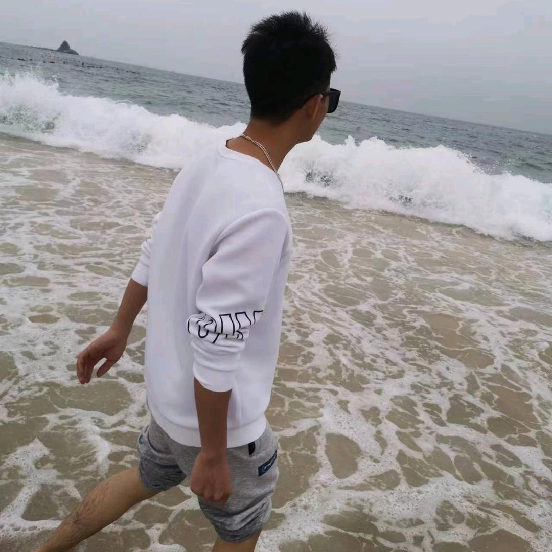 微冷的小劉