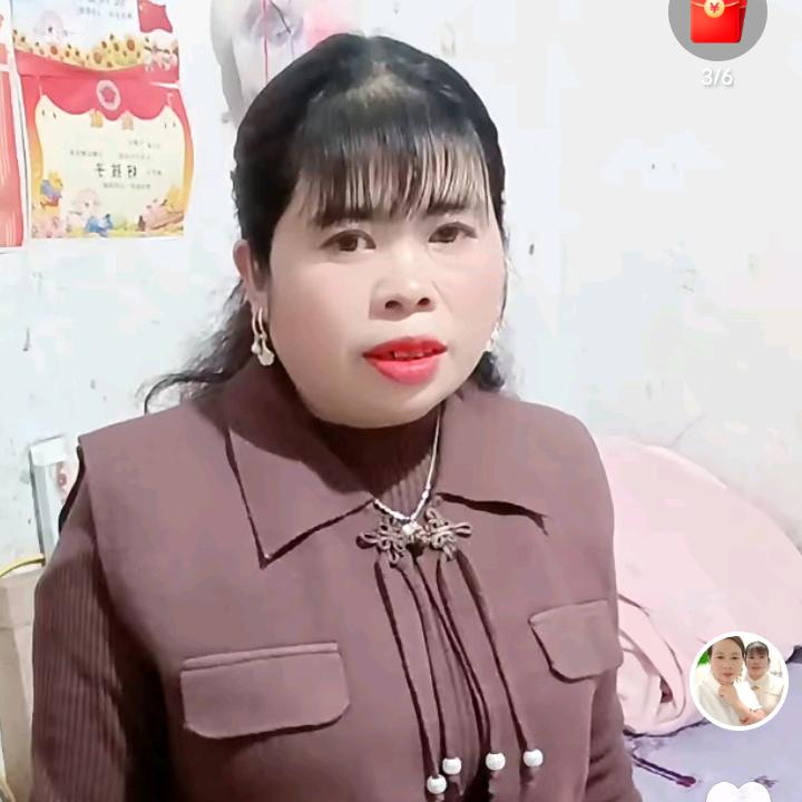 农村杜姐《中午11:8分首播》