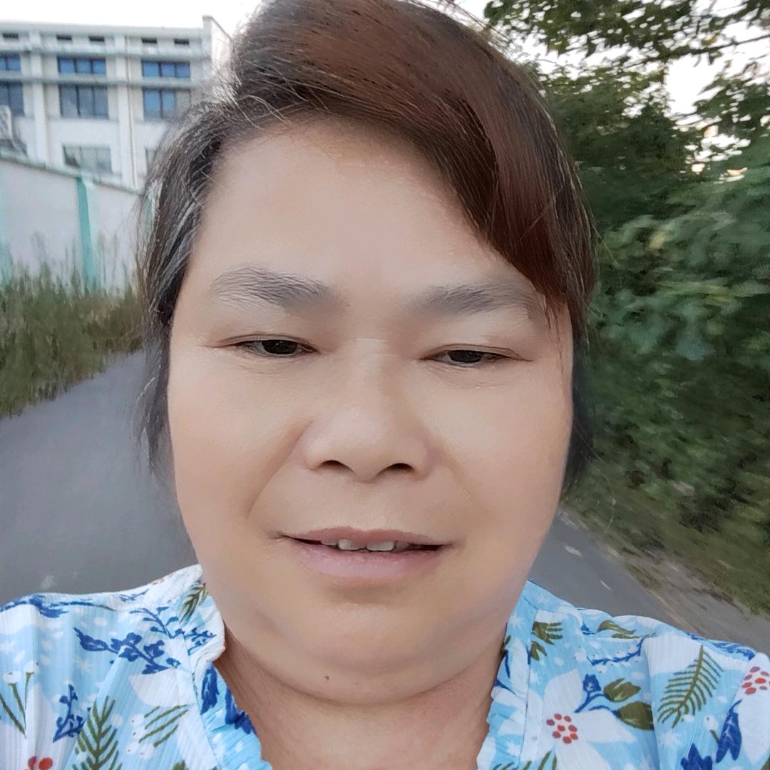 荷花姐下午1点10开播