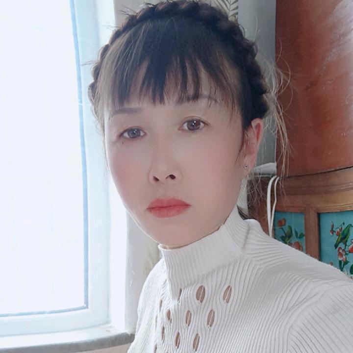 雯雯一个人