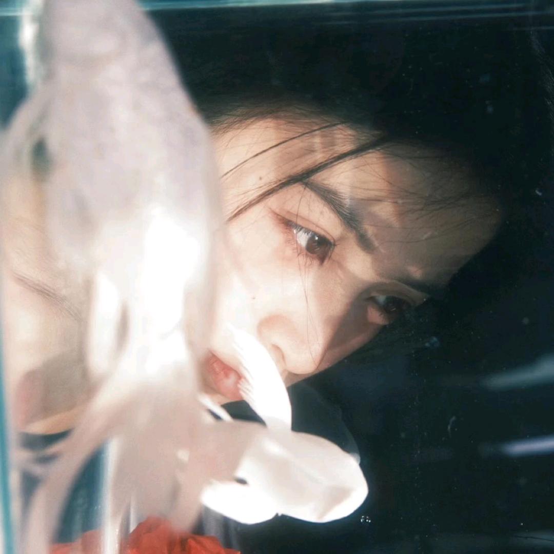 小田少吃面包